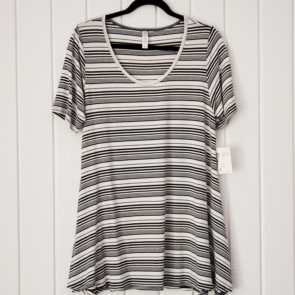 Lularoe Striped Black and White Perfect Tee Top Rayon Blend NWT